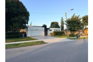 2321 Nw 3rd Street 2321, Pompano Beach