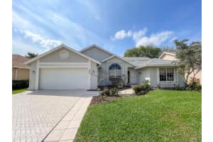 252 Moccasin Trail W, Jupiter