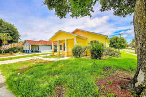 901 10th St., West Palm Beach