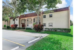 354 Lake Frances Drive 354, West Palm Beach