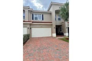 2240 Portsmouth Lane, Port St. Lucie, Fl 34953, Port Saint Lucie