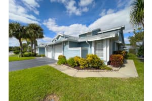 3851 Island Club Circle E, Lake Worth