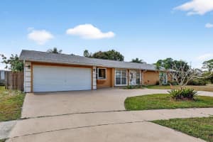 331 Ne Camelot Drive, Port St. Lucie, Fl 34983, Port Saint Lucie