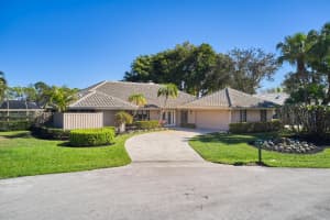 14 Marlwood Lane, Palm Beach Gardens