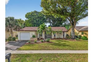 18101 107th Avenue S, Boca Raton