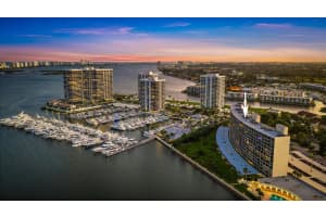 124 Lakeshore Drive 9290, North Palm Beach