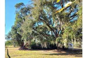 4362 W Midway Road, Fort Pierce