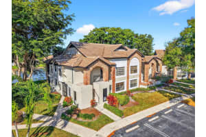 8065 Aberdeen Drive 101, Boynton Beach