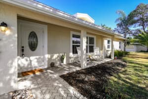 8963 Se Ceres Street, Hobe Sound