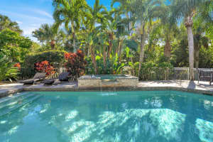 1610 Sw Dyer Point Road, Palm City