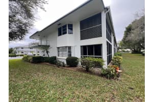 7 Westwood Avenue 206c, Tequesta