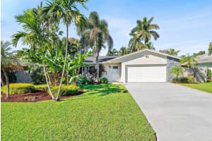 6885 Tradewind Way, Lake Worth