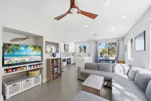 1725 Carvelle Drive, Riviera Beach