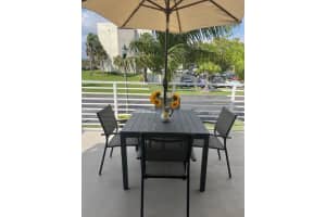 1605 S Us Highway 1 201m2, Jupiter