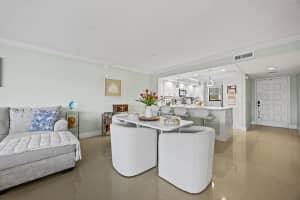 12926 Briarlake Drive 201, Palm Beach Gardens