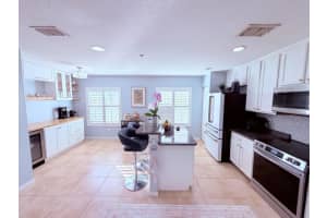 1890 Se Interlachen Drive, Port St. Lucie, Fl 34952, Port Saint Lucie