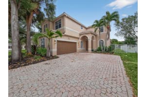 5884 Nw 49th Lane, Coconut Creek