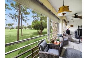 3755 Via Poinciana 203, Lake Worth