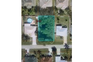 1233 Sw Aragon Avenue, Port St. Lucie, Fl 34953, Port Saint Lucie