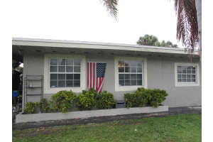 1145 W 27th Street, Riviera Beach