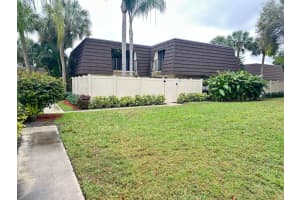 7307 73rd Way, West Palm Beach