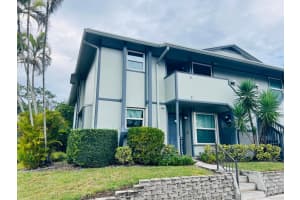 8388 Se Croft Circle P-6, Hobe Sound