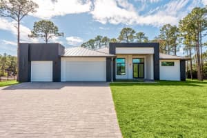 16024 84th Court N, Loxahatchee