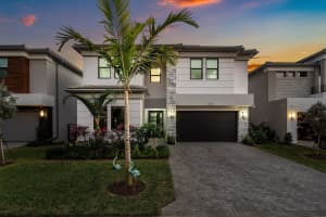 8366 Essex Country Club Drive, Boca Raton