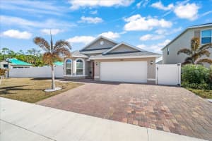 340 Palm Breezes Drive, Fort Pierce