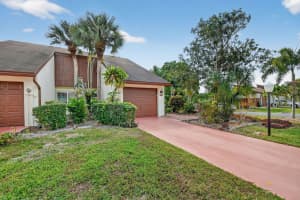 6730 Starkeys Place, Lake Worth