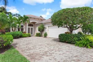 206 Porto Vecchio Way, Palm Beach Gardens