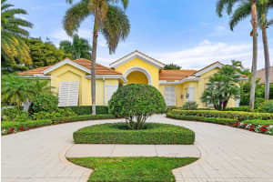 103 Pembroke Drive, Palm Beach Gardens