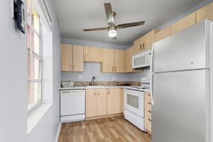 605 Flanders M, Delray Beach