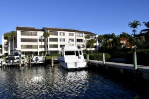 944 Oak Harbour Drive 944, Juno Beach