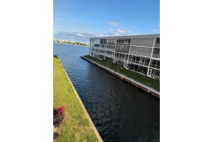 896 N Federal Highway 326, Lantana