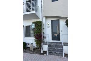 169 Se 1st Avenue, Delray Beach