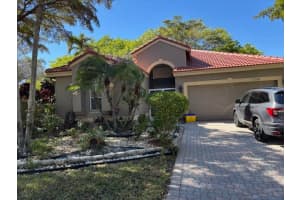 10133 Diamond Lake Road, Boynton Beach
