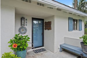 835 Club Drive, Palm Beach Gardens