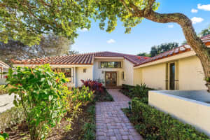 39 Hampshire Lane, Boynton Beach