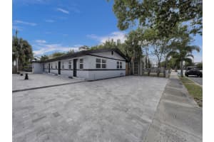 338 Walton Boulevard 4, West Palm Beach