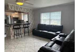 81 Windsor D, West Palm Beach