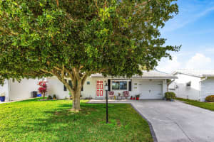 527 Sw 16th Street, Boynton Beach