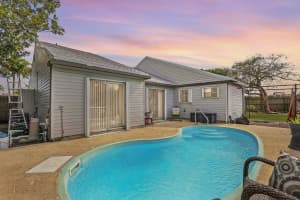 7842 W Blairwood Circle, Lake Worth