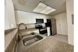 5035 Wiles Road 206, Coconut Creek