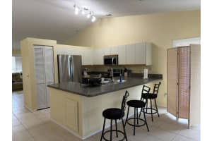 404 Ne Camelot Drive, Port St. Lucie, Fl 34983, Port Saint Lucie