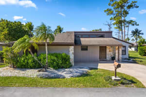 7811 Beechfern Circle 26, Tamarac