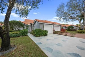 7775 Majestic Palm Dr, Boynton Beach
