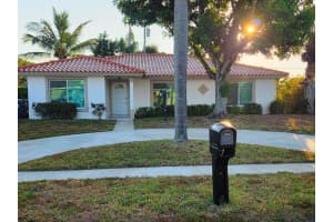 2966 Via Vellaria, Lake Worth