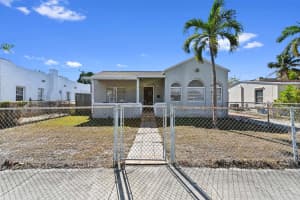 444 Monroe Drive, West Palm Beach 444 Monroe Drive, West Palm Beach