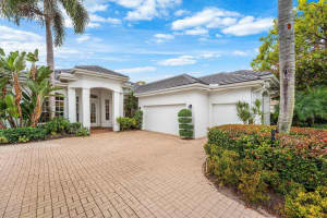 132 Pembroke Drive, Palm Beach Gardens
